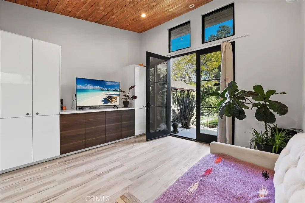 Additional image 91 of 4123 North Virginia Road, Long Beach, CA 90807