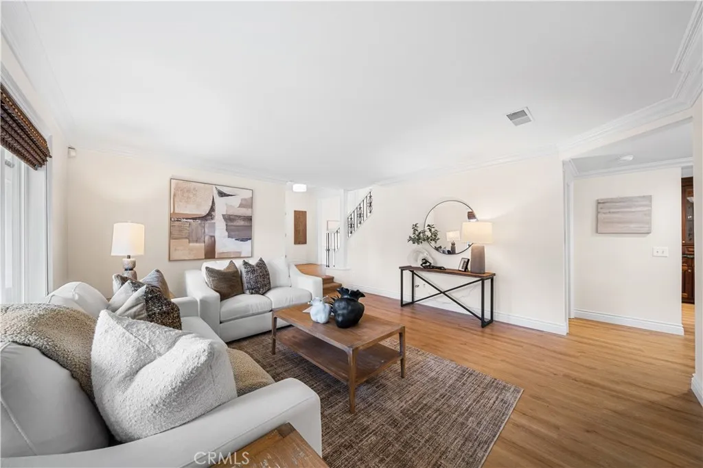 Additional image 5 of 698 S Gentry Ln, Anaheim Hills, CA 92807