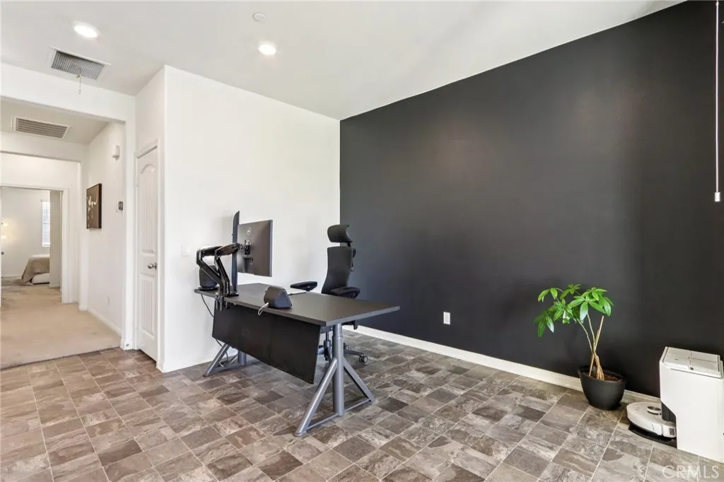 Additional image 49 of 16620 Wyndham Lane Unit 9, Fontana, CA 92336