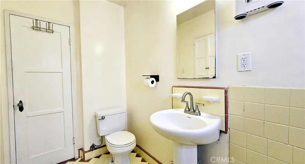 Additional image 72 of 3726 Lee Street, Los Angeles, CA 90023