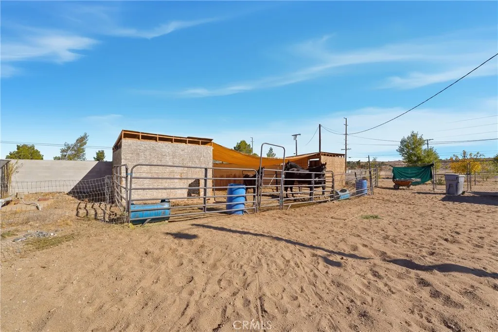Additional image 64 of 10080 Deep Creek Rd, Apple Valley, CA 92308