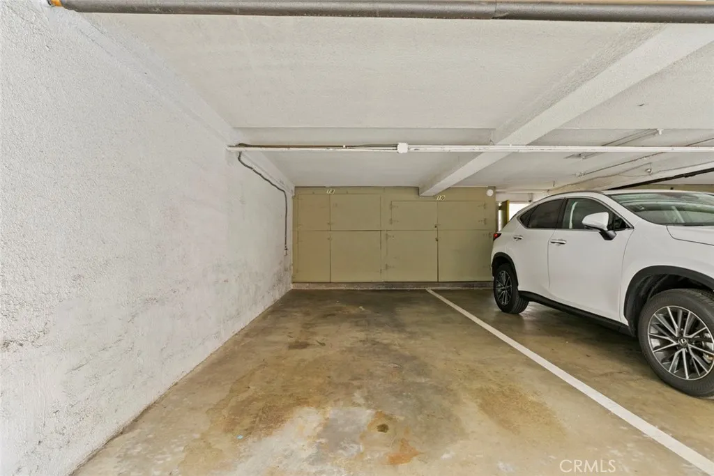 Additional image 45 of 587 South St Unit 18, Glendale, CA 91202