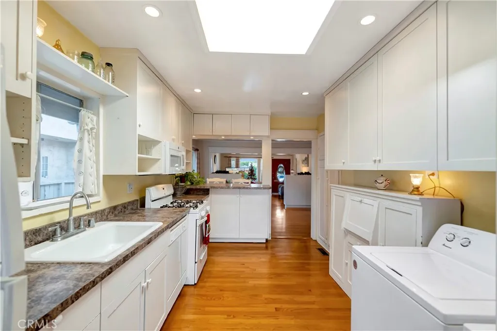 Additional image 23 of 732 Molino Ave, Long Beach, CA 90804