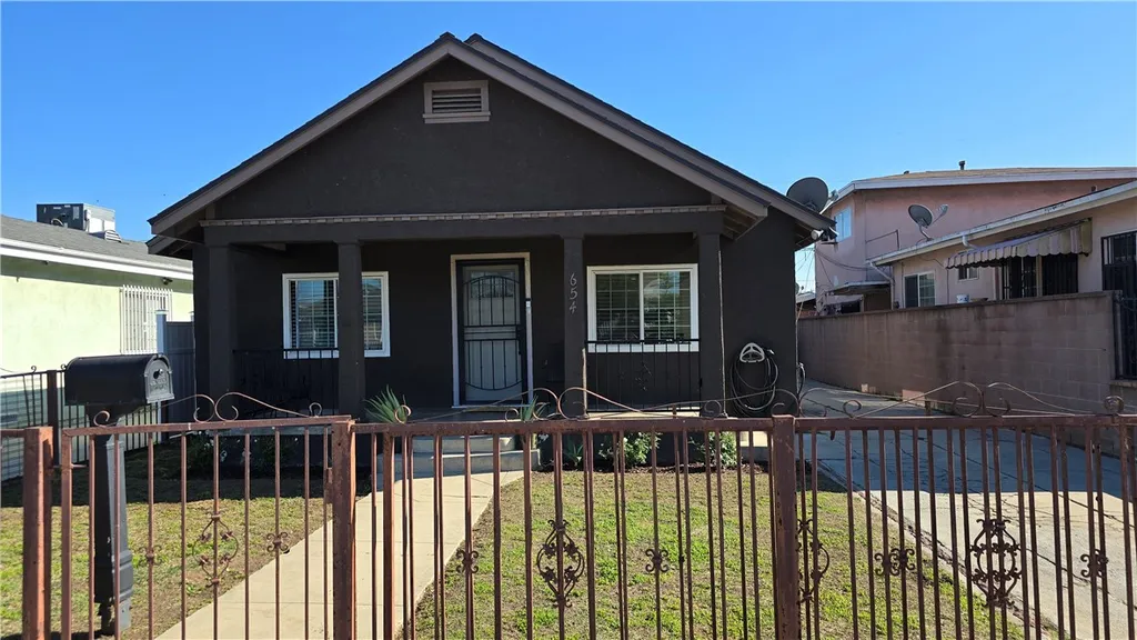 Additional image 2 of 654 Oakford Dr, Los Angeles, CA 90022