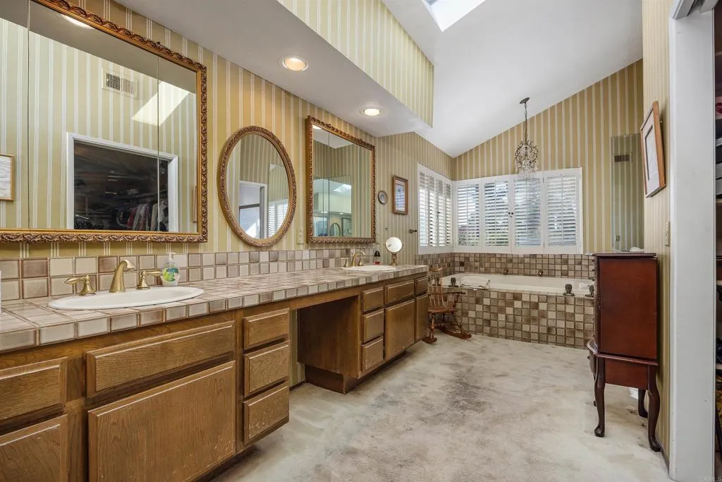 Additional image 20 of 1219 Avocet Ct, Cardiff By The Sea, CA 92007