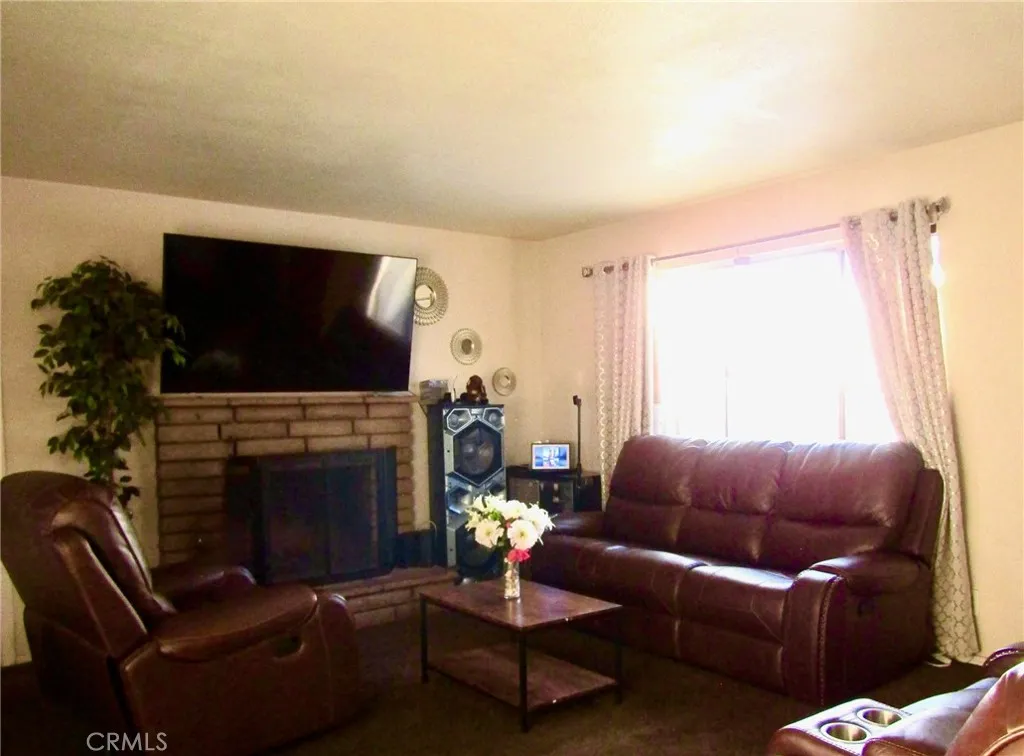Additional image 4 of 10687 Maple Ave, Hesperia, CA 92345