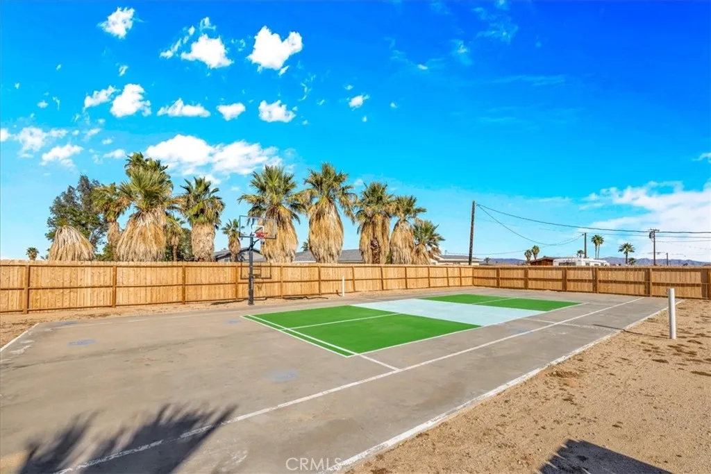 Additional image 77 of 5837 La Luna Avenue, 29 Palms, CA 92277