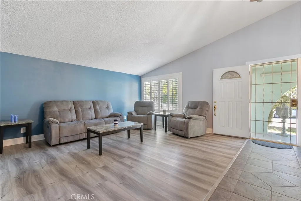 Additional image 57 of 28160 Foxlane Dr, Santa Clarita, CA 91351