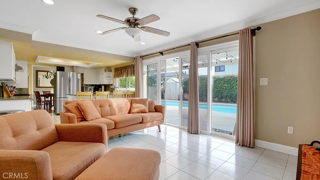 Additional image 30 of 8142 Wadebridge Cir, Huntington Beach, CA 92646