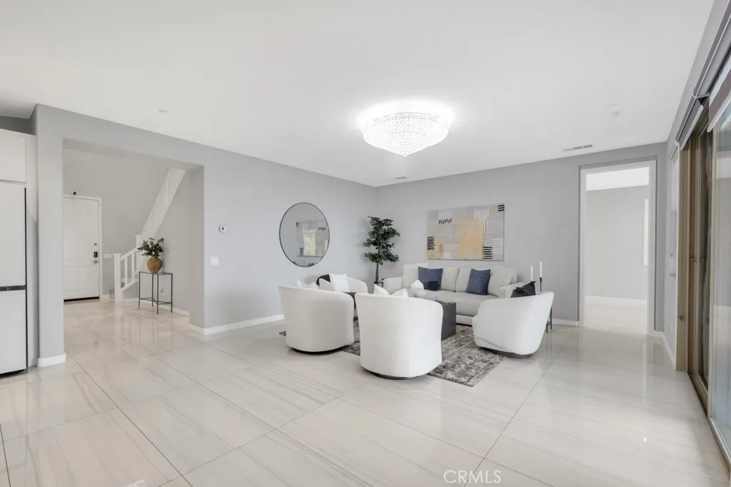 Additional image 4 of 18348 Cachet Way, Canyon Country, CA 91350