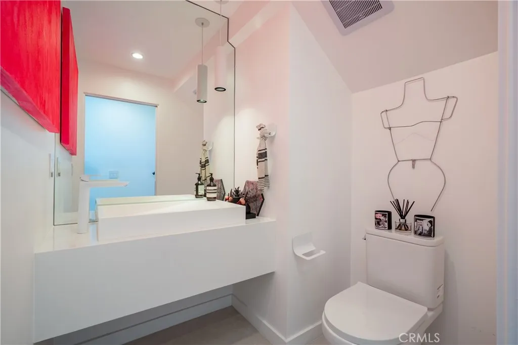 Additional image 13 of 3855 S Centinela Ave, Los Angeles, CA 90066