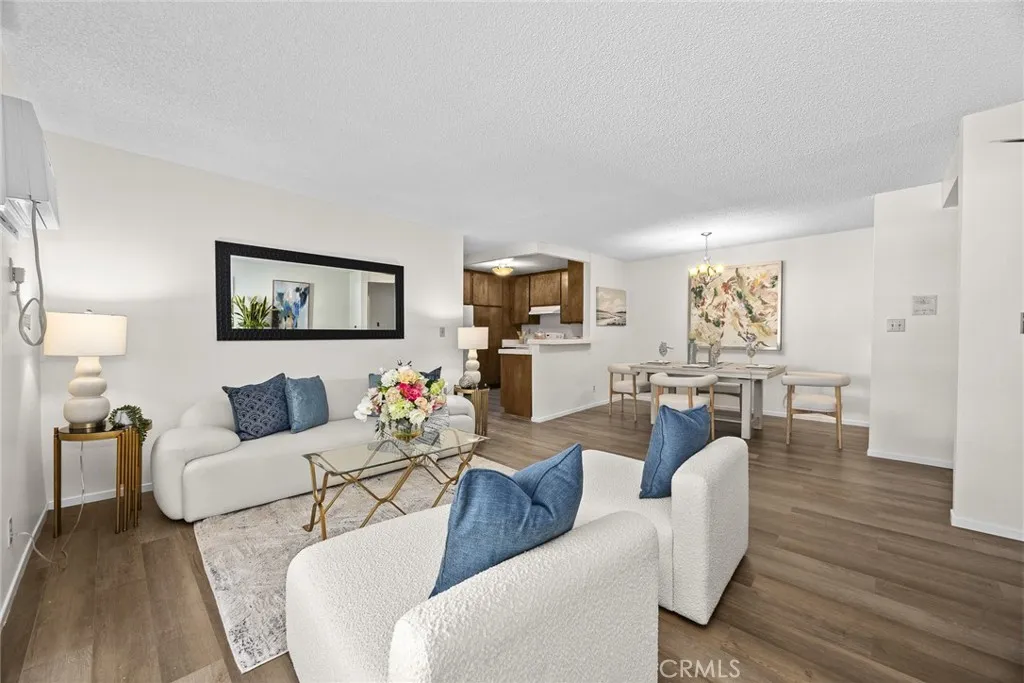 Additional image 5 of 360 S Euclid Avenue S Unit 219, Pasadena, CA 91101