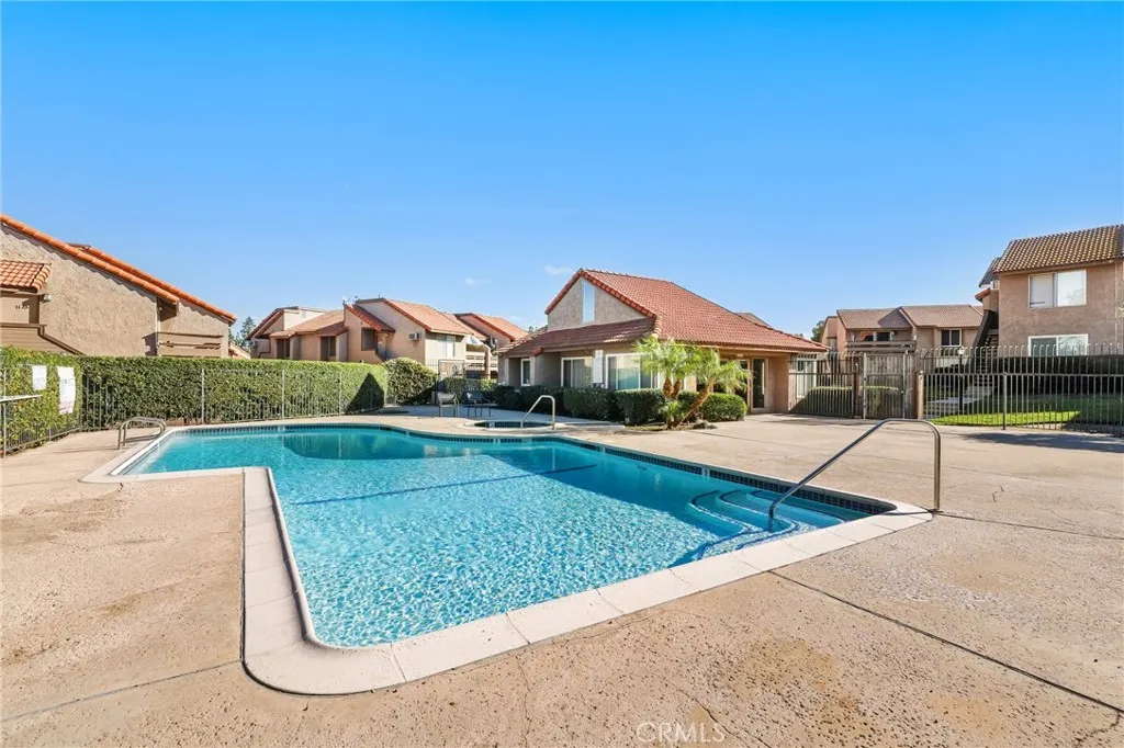 Additional image 27 of 1549 Border Avenue Unit G, Corona, CA 92882