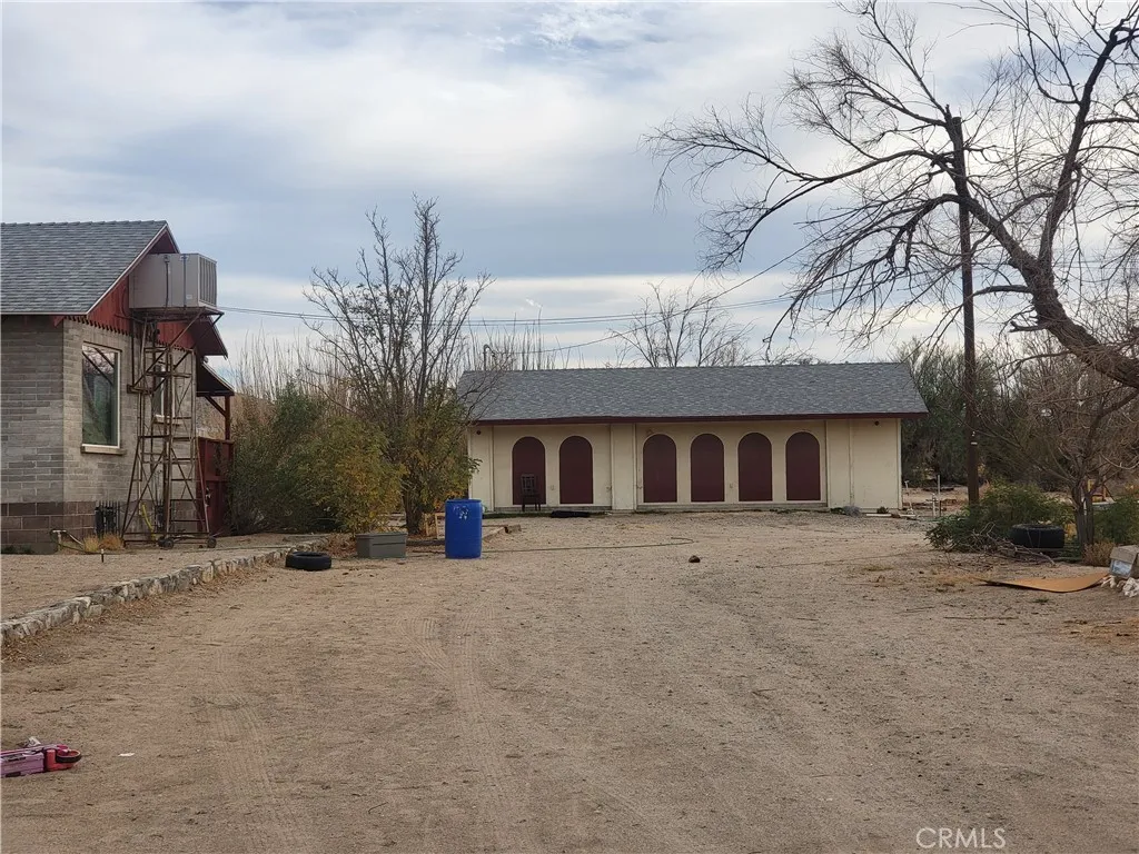 Additional image 37 of 19859 Anahola Rd, Helendale, CA 92342