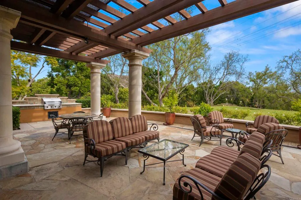 Additional image 111 of 2753 Bellezza Dr, San Diego, CA 92108