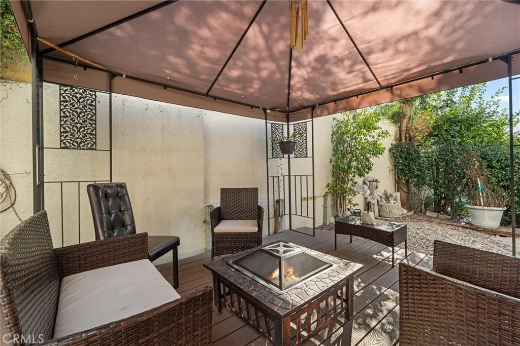 Additional image 15 of 4558 Jessica Dr, Los Angeles, CA 90065