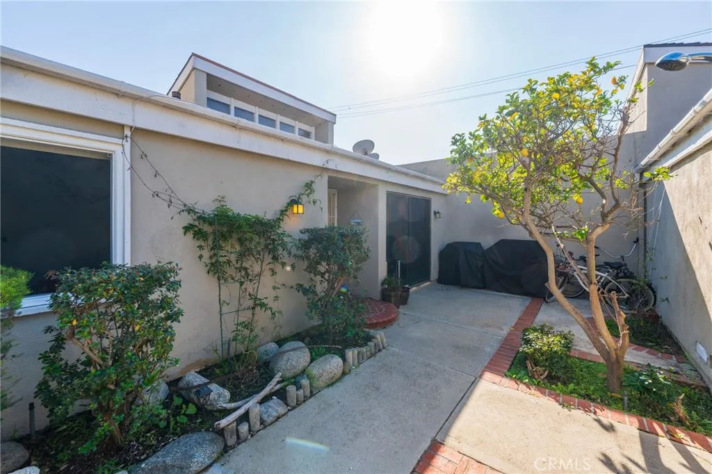 Additional image 5 of 19916 Maritime Ln, Huntington Beach, CA 92648