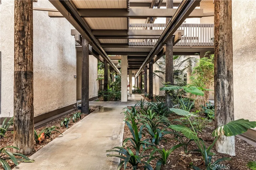 Additional image 64 of 5217 Marina Pacifica Dr S KEY #20, Long Beach, CA 90803