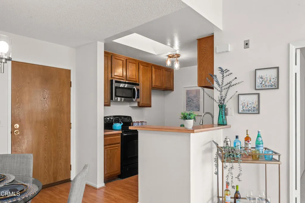 Additional image 49 of 3961 Via Marisol Unit 316, Los Angeles, CA 90042