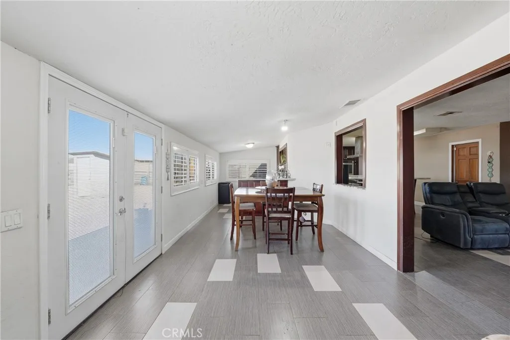 Additional image 18 of 10080 Deep Creek Rd, Apple Valley, CA 92308