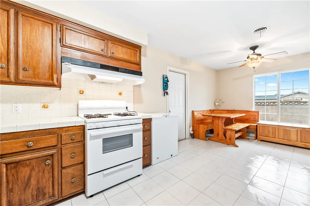 Additional image 17 of 13471 Olive St, Westminster, CA 92683