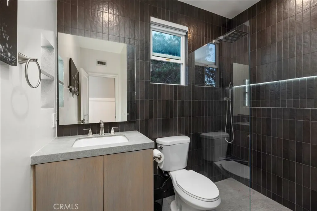 Additional image 48 of 19531 Peninsula Ln, Huntington Beach, CA 92648