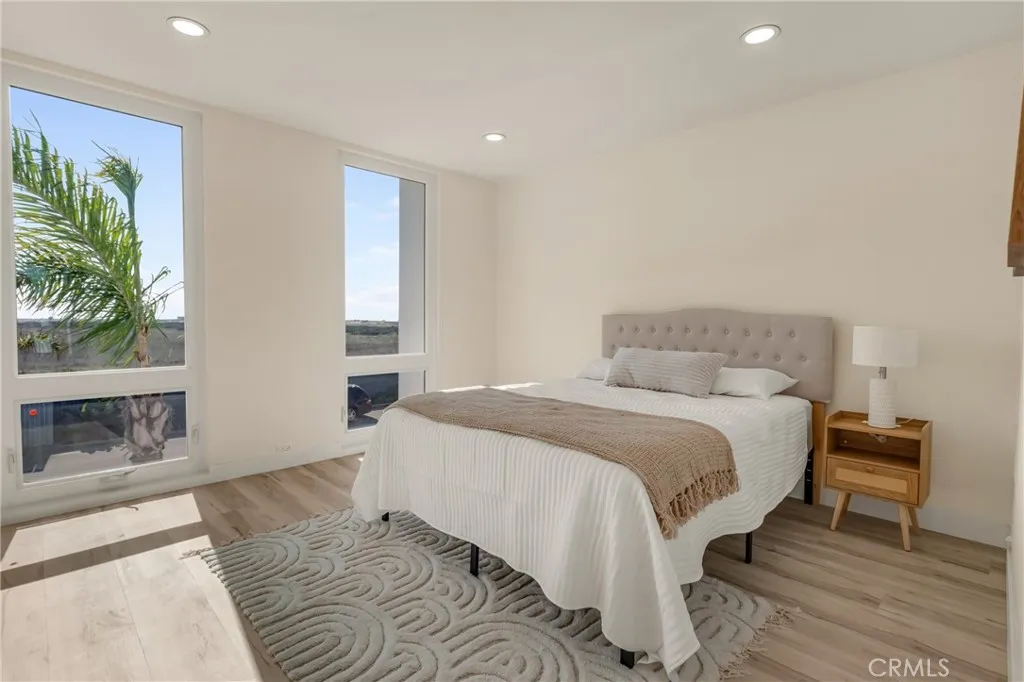 Additional image 27 of 4001 Warner Ave, Huntington Beach, CA 92649