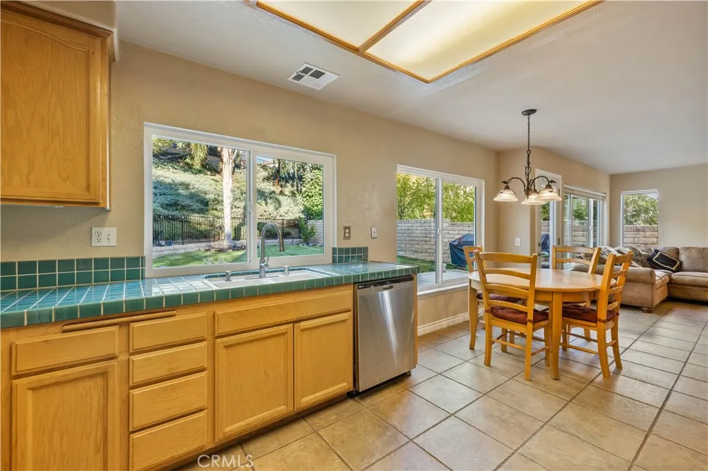 Additional image 95 of 27729 Villa Canyon Rd, Castaic, CA 91384