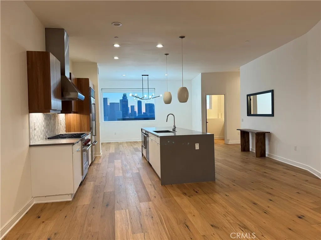 Additional image 14 of 1025 White Knoll, Los Angeles, CA 90012