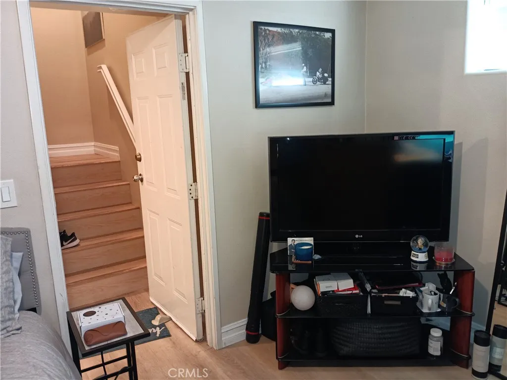 Additional image 53 of 335 W Summerfield Cir, Anaheim, CA 92802