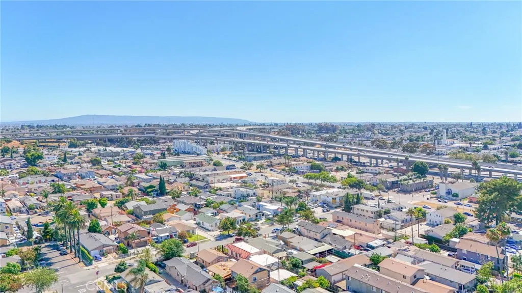 Additional image 69 of 10955 S Spring Street, Los Angeles, CA 90061