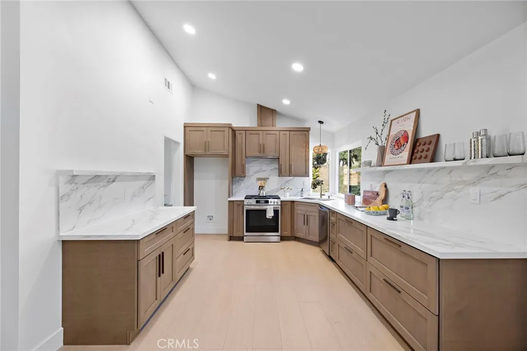 Additional image 56 of 2246 N Kelly Ave, Upland, CA 91784