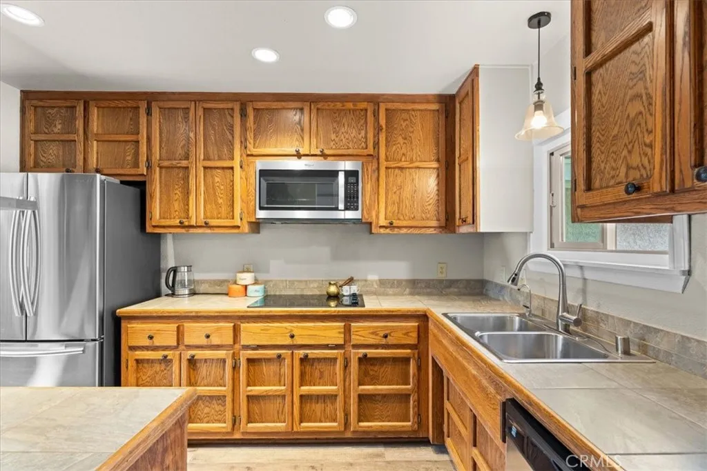 Additional image 16 of 26601 Big Pines Hwy, Wrightwood, CA 92397