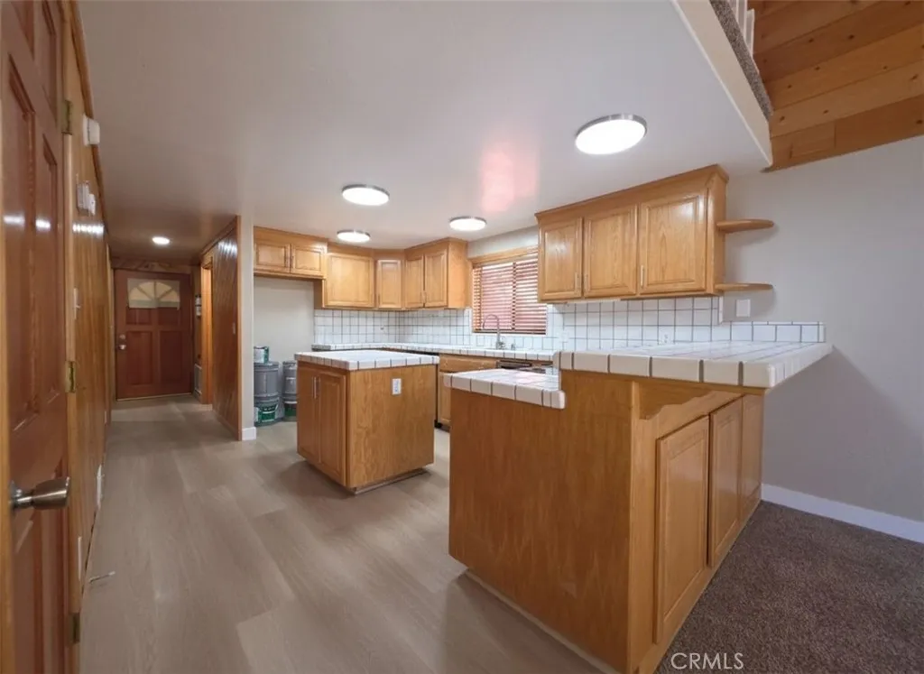 Additional image 39 of 33207 Juniper Lane, Green Valley Lake, CA 92341