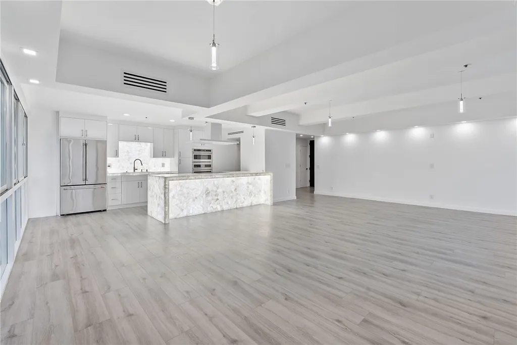 Additional image 18 of 10790 Wilshire Boulevard Unit 806, Los Angeles, CA 90024