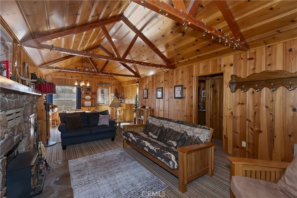 Additional image 47 of 42547 Cedar Ave, Big Bear Lake, CA 92315