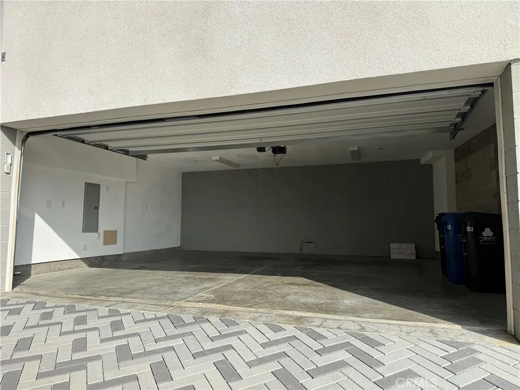 Additional image 46 of 1025 White Knoll, Los Angeles, CA 90012