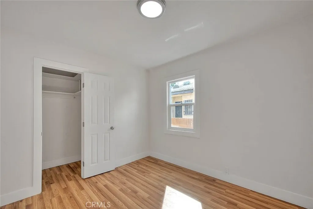 Additional image 30 of 547 W 106th St, Los Angeles, CA 90044