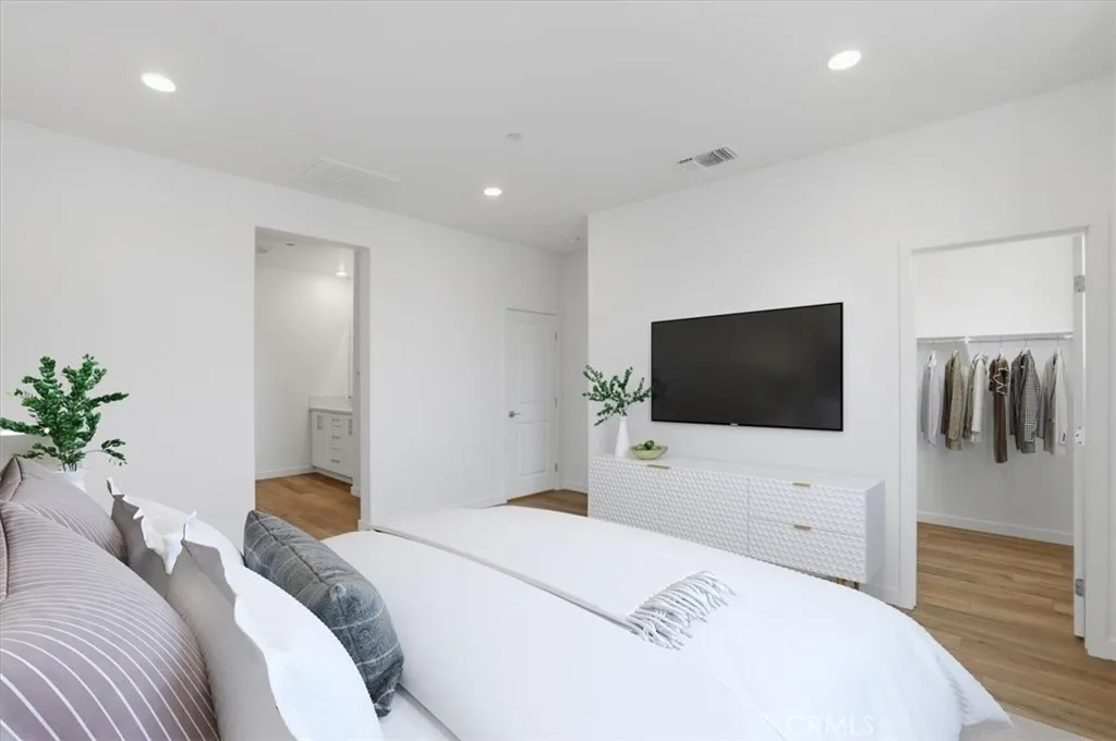 Additional image 16 of 27317 Bear Creek Lane, Valencia, CA 91381