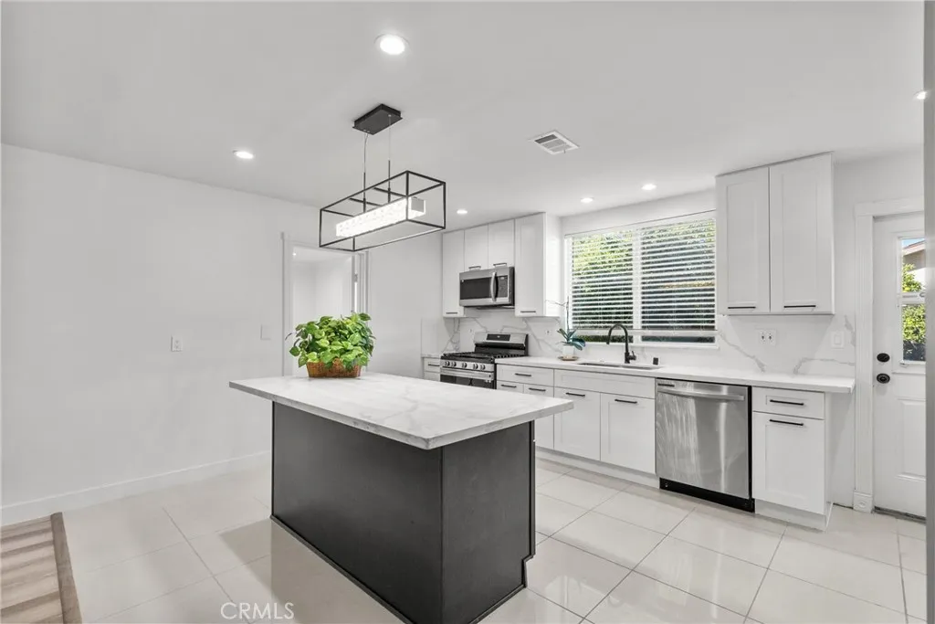 Additional image 109 of 7839 Lena, West Hills, CA 91304