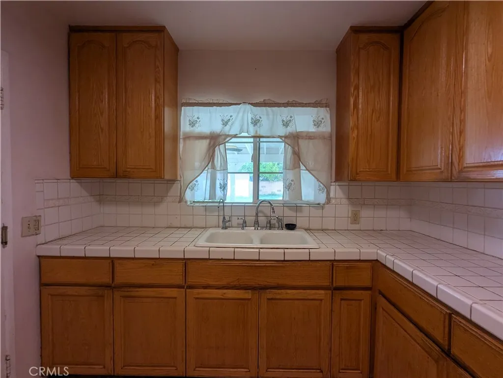 Additional image 8 of 10422 Cayuga, Pacoima, CA 91331