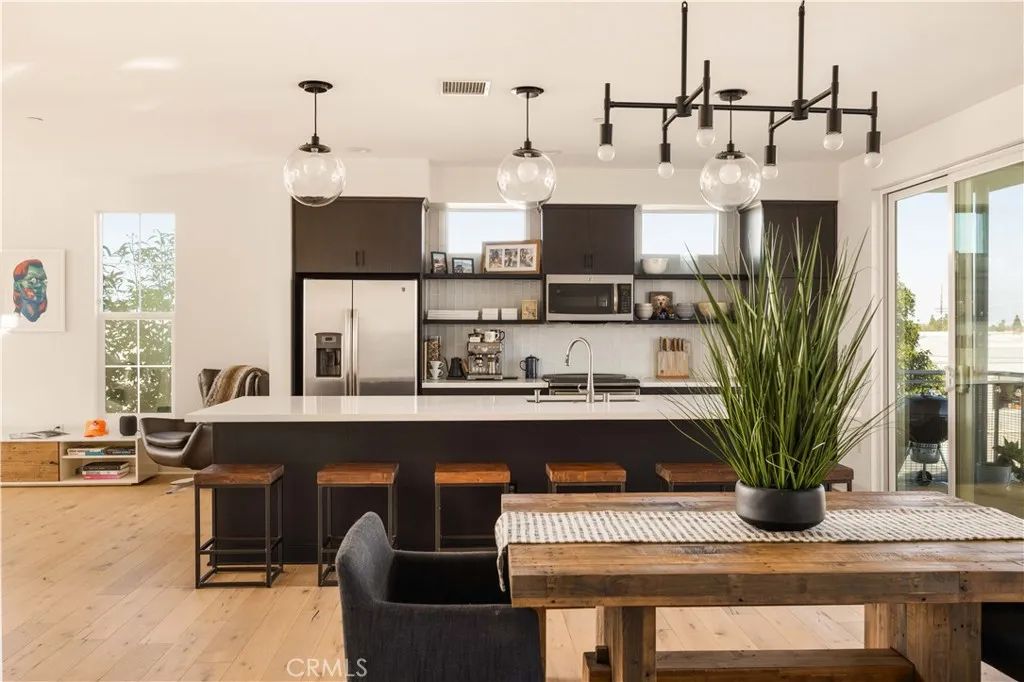 Additional image 10 of 2023 Placentia, Costa Mesa, CA 92627