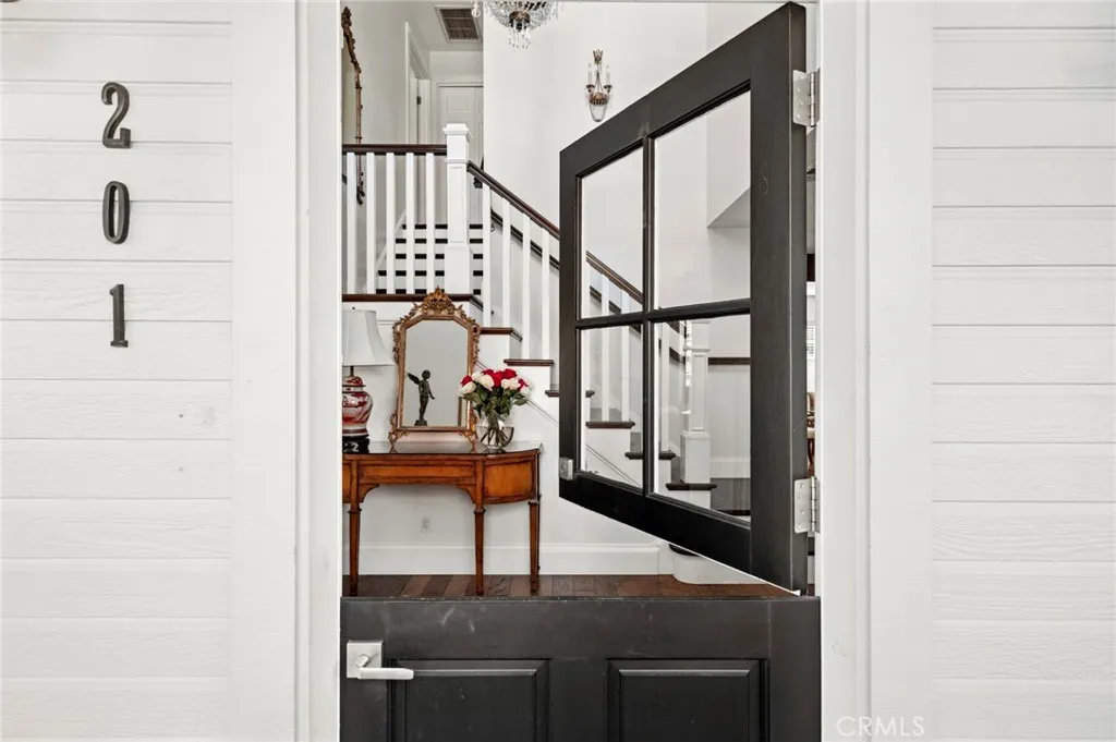 Additional image 31 of 201 E 21st Street, Costa Mesa, CA 92627