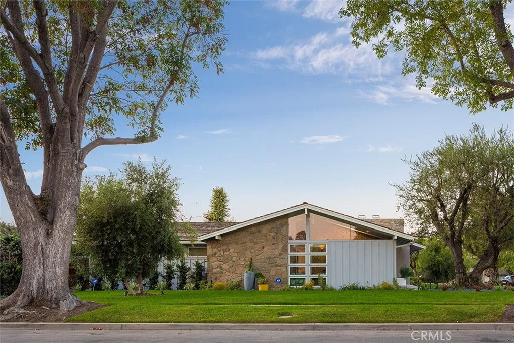 Additional image 135 of 1205 Bryant Rd, Long Beach, CA 90815