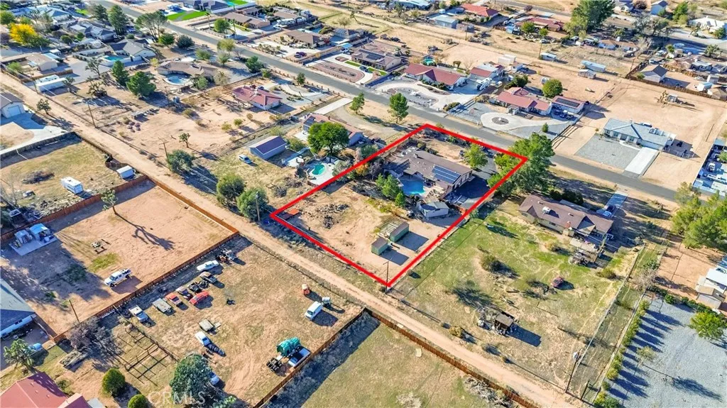 14415 Erie Rd, Apple Valley, CA 92307