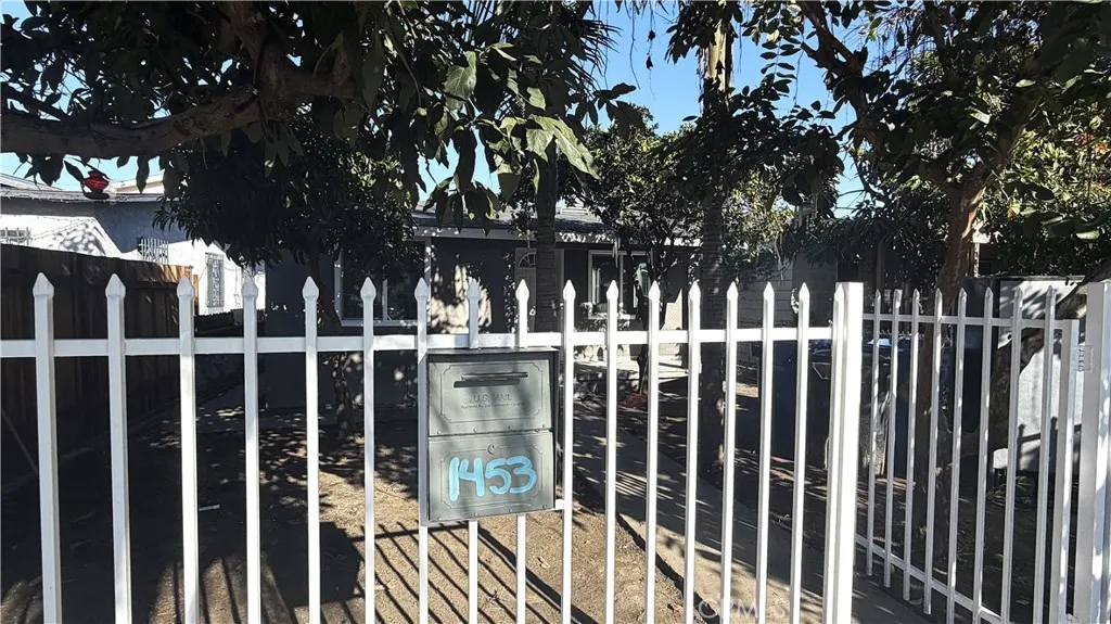 Additional image 26 of 1453 W 58th Pl, Los Angeles, CA 90047