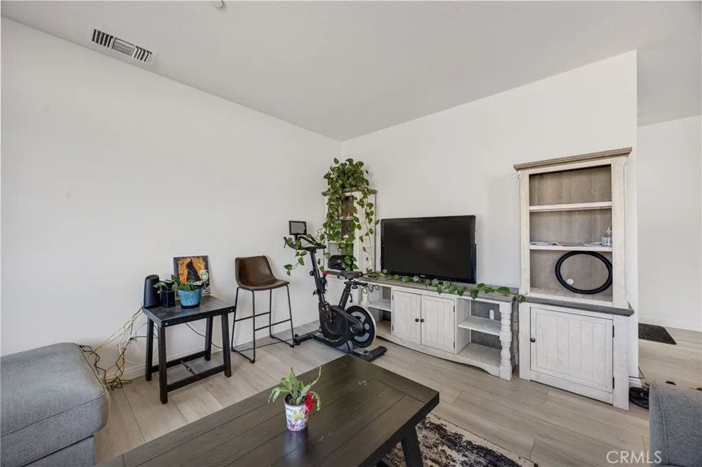 Additional image 8 of 21192 Telegraph Rd, Riverside, CA 92507