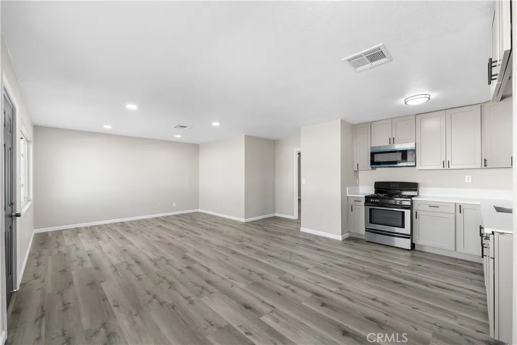 Additional image 51 of 638 W Avenue H, Lancaster, CA 93534