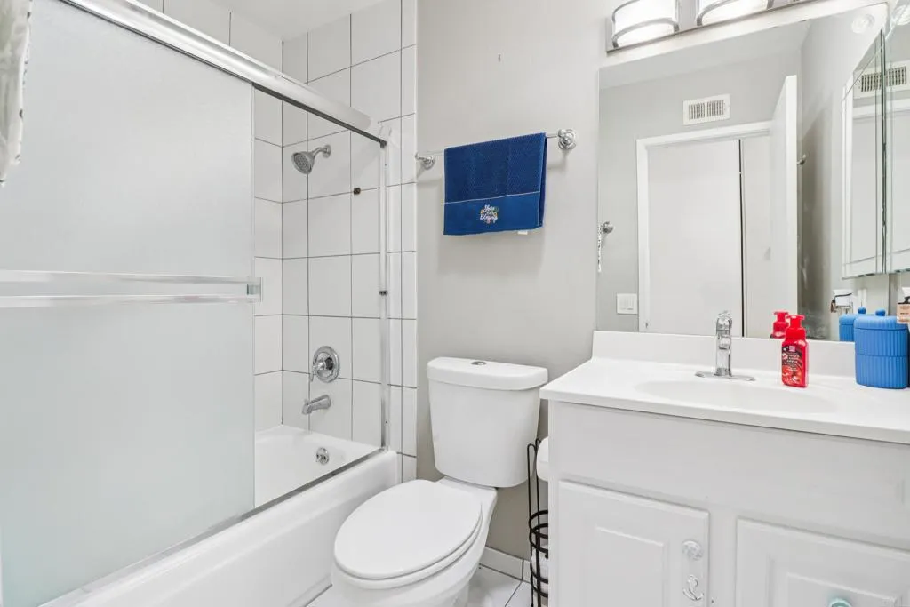 Additional image 55 of 10710 Foxwood Road, San Diego, CA 92126