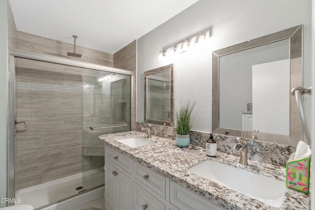 Additional image 50 of 425 E Brookport Street, Covina, CA 91722